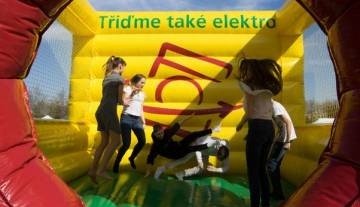 VYSKOČ NEJVÝŠ, RECYKLUJ!